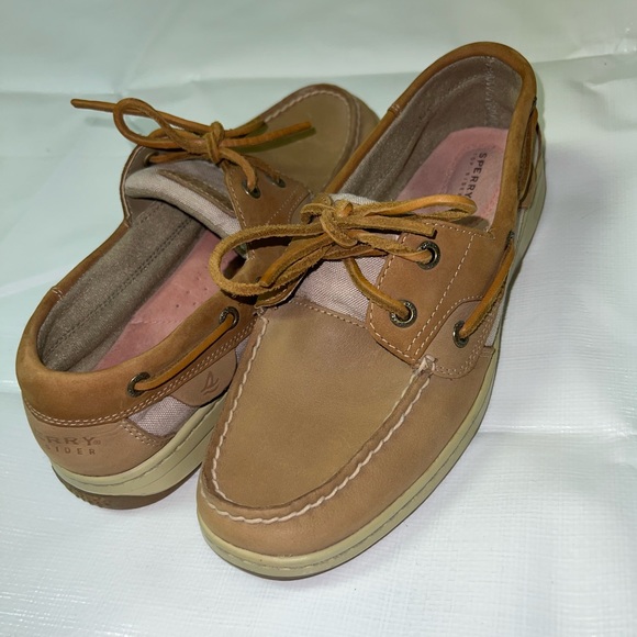 Sperry Rosefish Boat Shoe - Picture 1 of 6